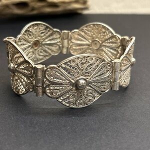 Sterling Silver Filigree Bracelet Hinged Pin Clasp Vintage Mexico